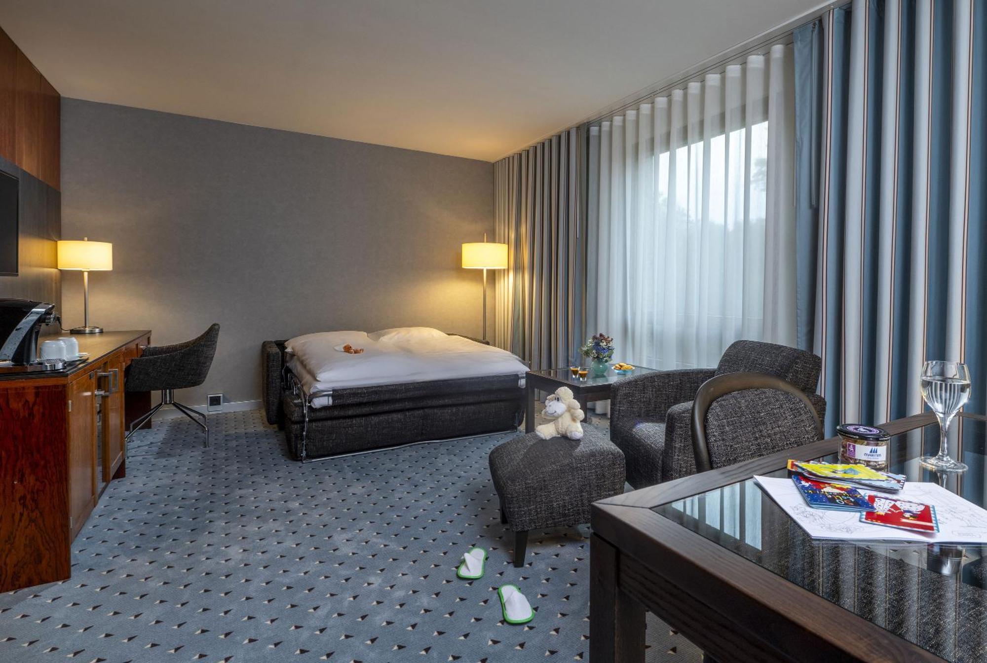 Maritim Hotel Bremen Exterior photo